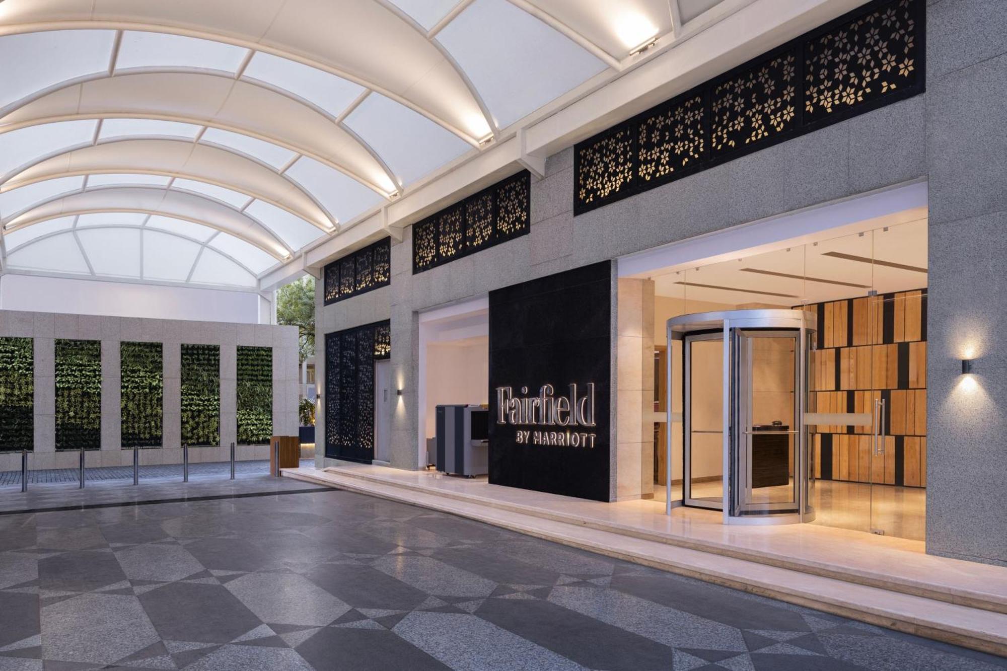 Hotel Fairfield By Marriott Agra Agra  Zewnętrze zdjęcie